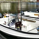 6 Person In Sorbovag-by Traum * Sorbo