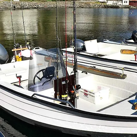 6 Person In Sorbovag-by Traum * Sorbo