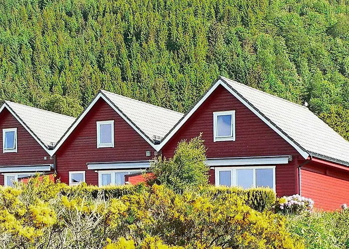 6 Person In Sorbovag-by Traum * Sorbo